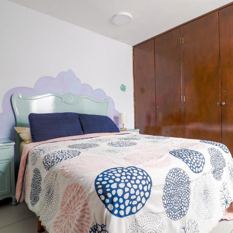 Hostal en El Centro LaKiwa - Double Room with Private Bathroom - 22
