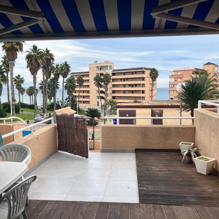 Nice bungalow La Mata with sea views - Apartamento de 1 dormitorio - 10
