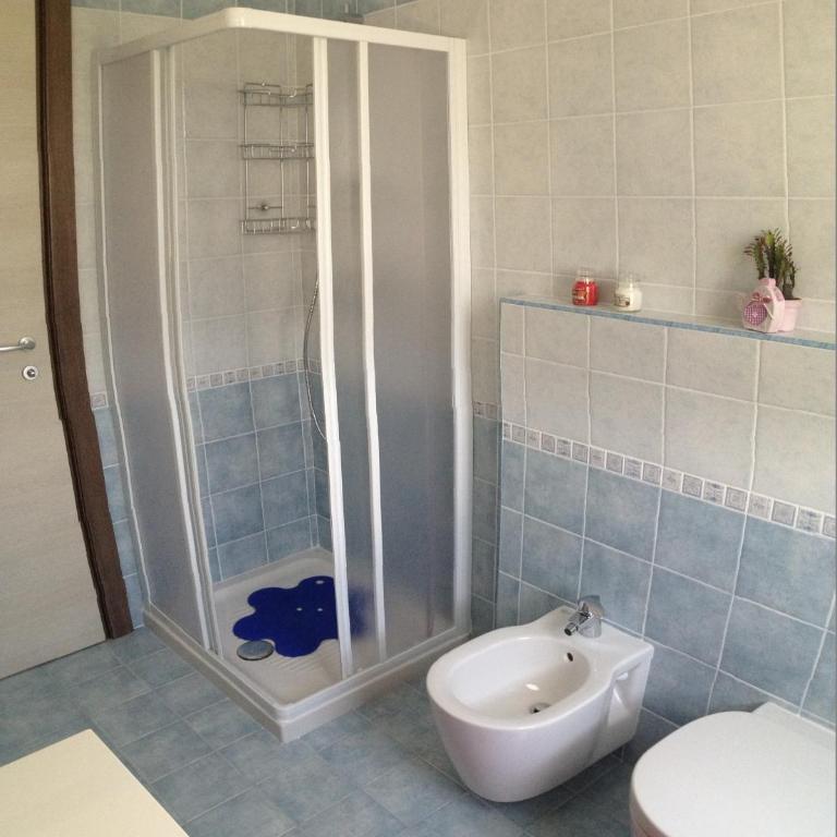 Grandi Cime Guest House - Camera Matrimoniale/Doppia con Letti Singoli con Bagno in Comune - 8