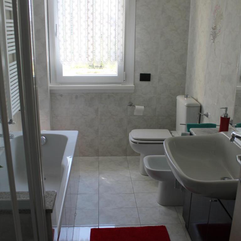 Grandi Cime Guest House - Camera Matrimoniale/Doppia con Letti Singoli con Bagno in Comune - 8