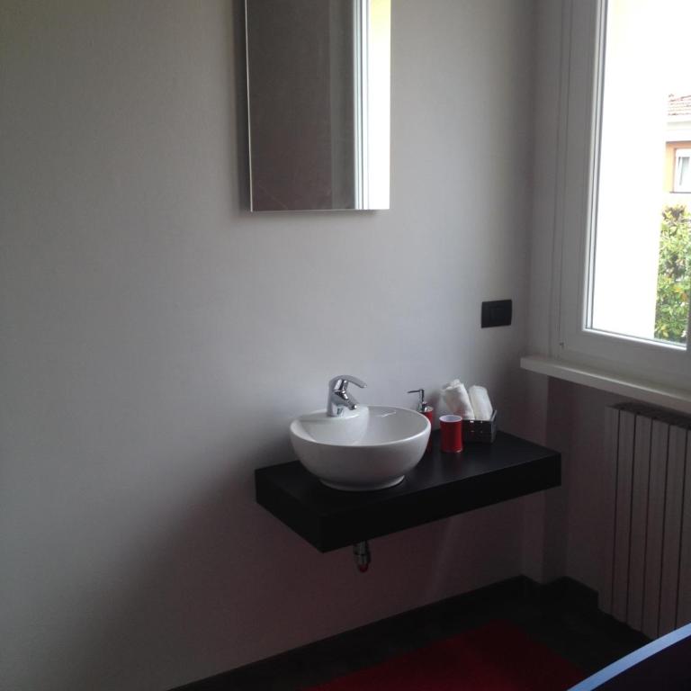 Grandi Cime Guest House - Camera Singola Standard con Bagno in Comune - 12