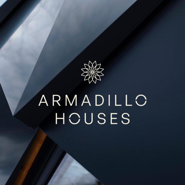 Armadillo Houses - One-Bedroom House - 7