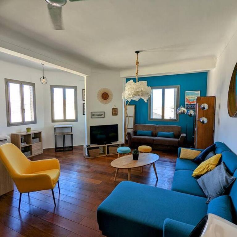 Loft 80m2 Bandol dernier étage à 100m plage, centre, port - Appartement 2 Chambres - 4