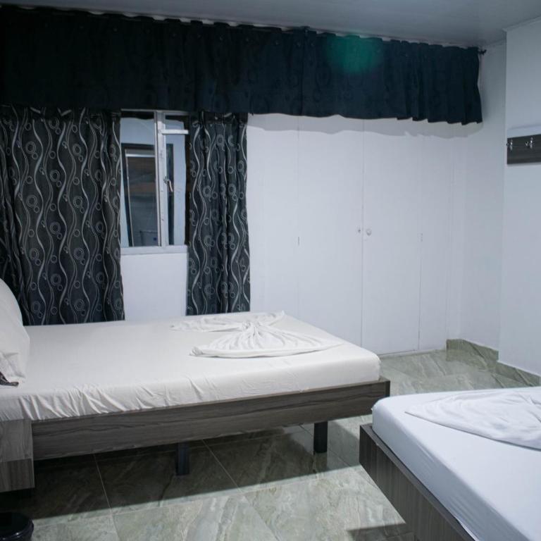 Hotel Sol Del LLano - Habitación Doble - 2 camas dobles - 10
