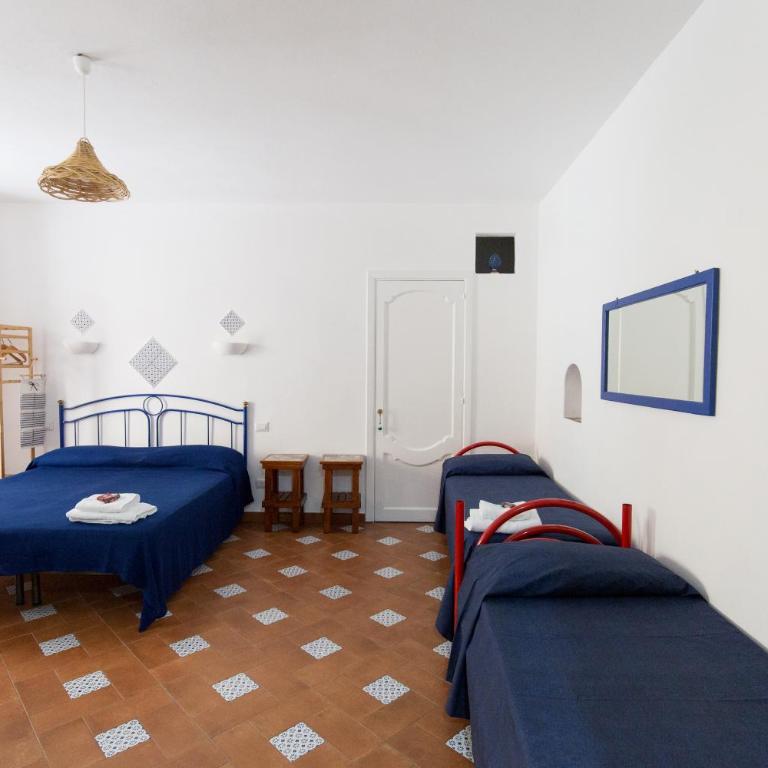 ALESSANDRAB&B - Deluxe Quadruple Room - 4