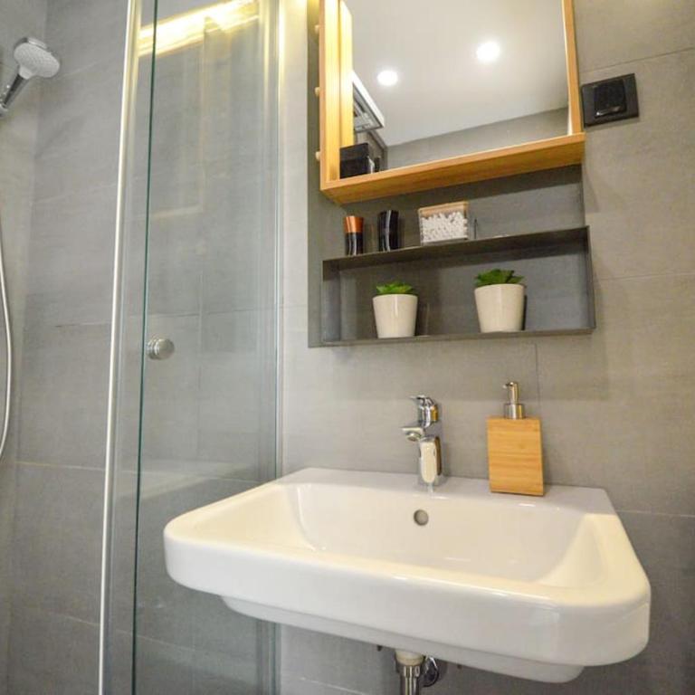 Gate Of Vračar Apartment + parking - Apartman sa 1 Spavaćom Sobom - 19