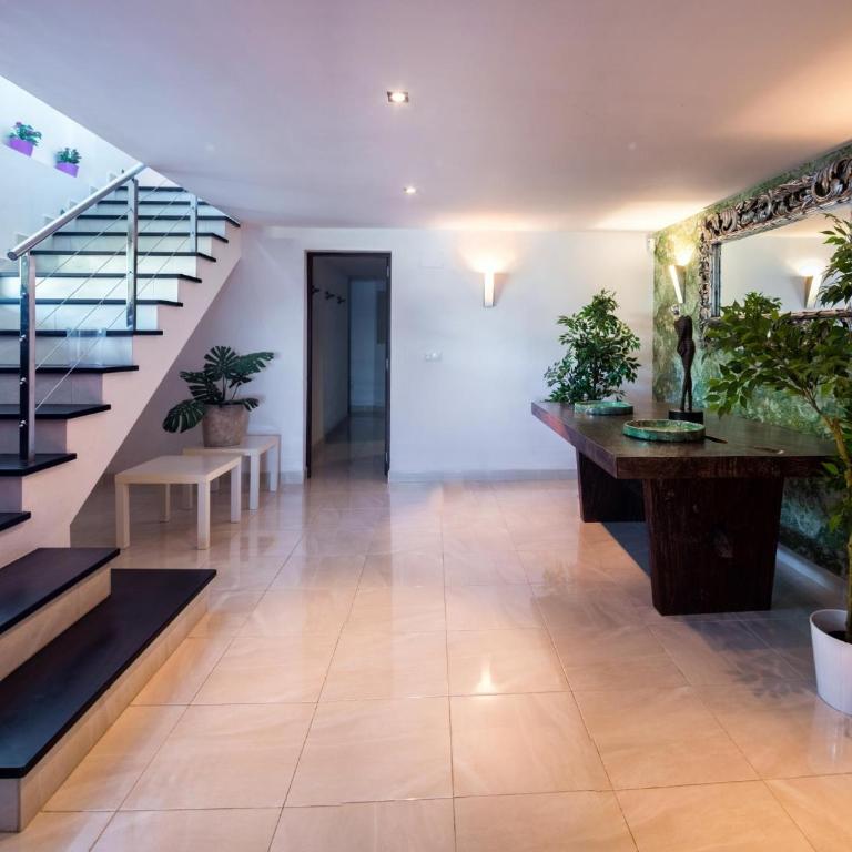 REF. 6 VILLA TARA - Casa de 5 dormitorios - 8