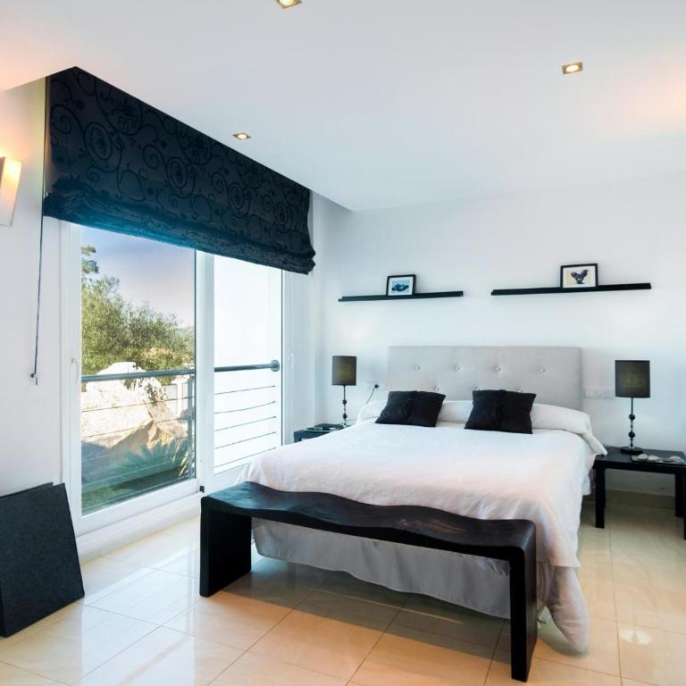 REF. 6 VILLA TARA - Casa de 5 dormitorios - 19