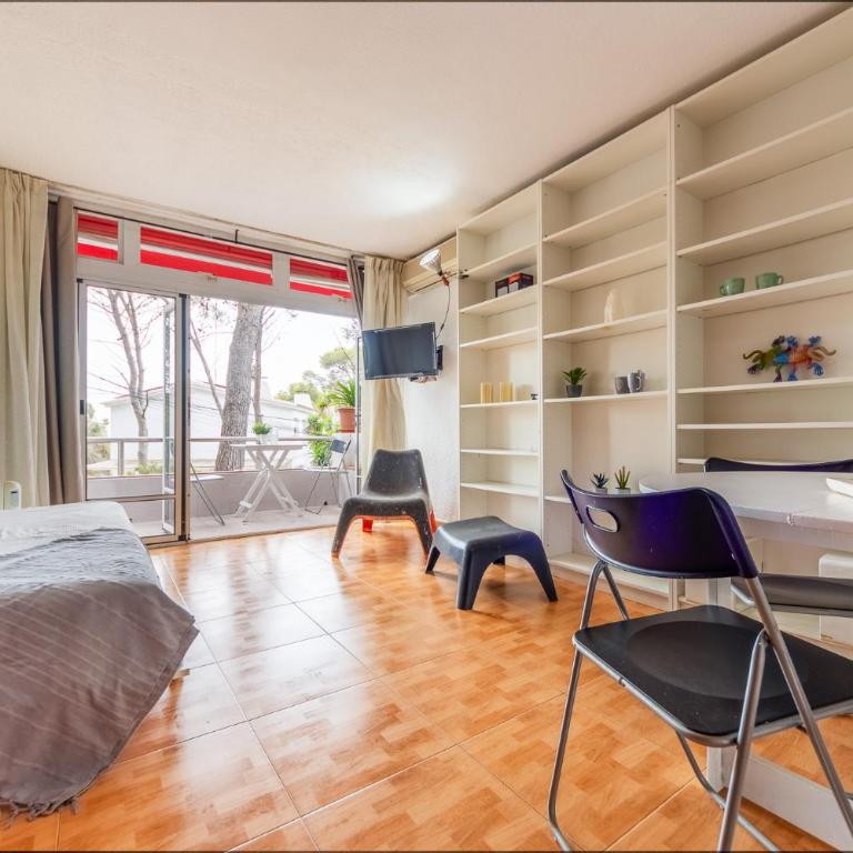 Luminoso Bungalow con parking - Apartamento de 1 dormitorio - 9