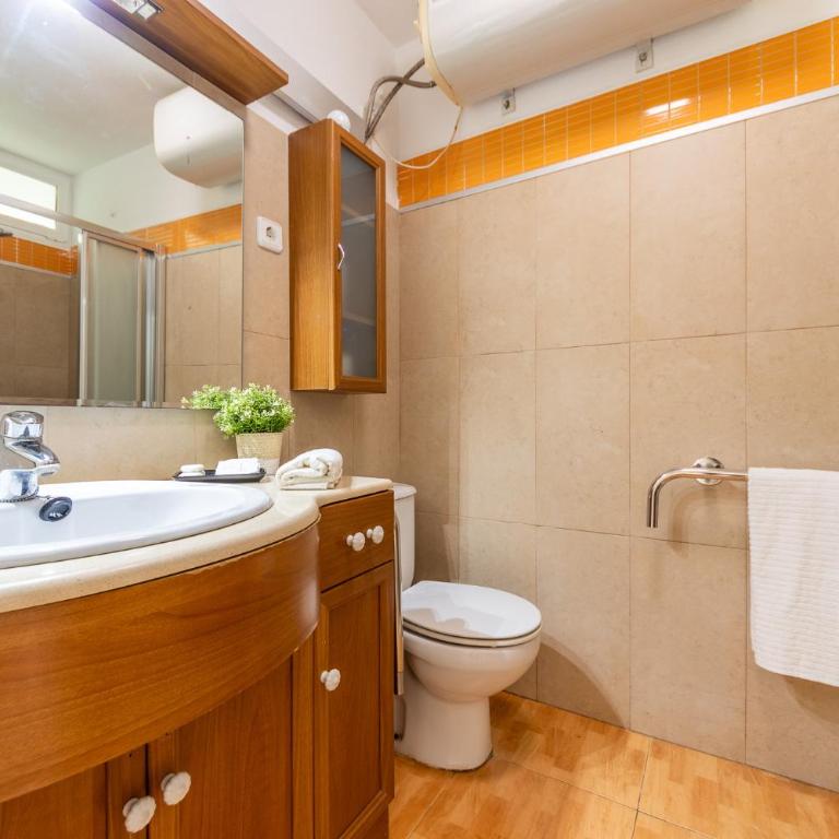 Luminoso Bungalow con parking - Apartamento de 1 dormitorio - 25