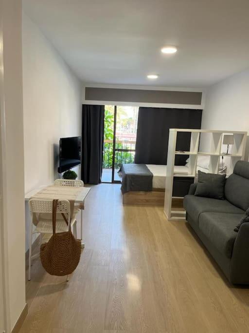 Entremares, estudio a 150 metros playa - Studio with Balcony - 5
