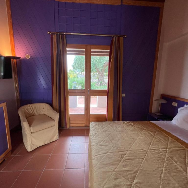 Apulia Victor Country Hotel - Camera Familiare con Terrazza - 7