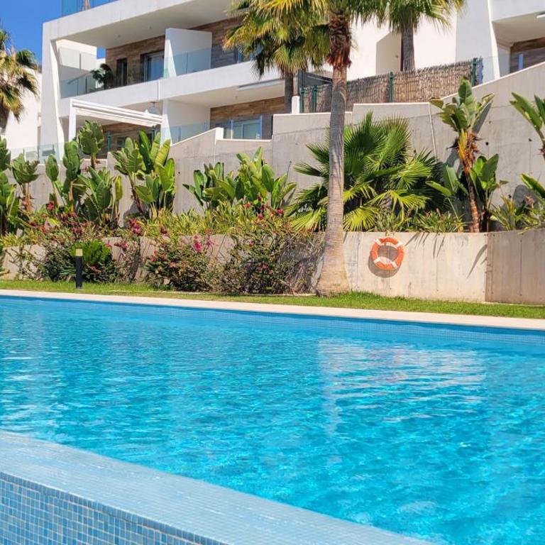Apartamento con gran jardín privado cerca Benidorm - Apartamento de 2 dormitorios - 1