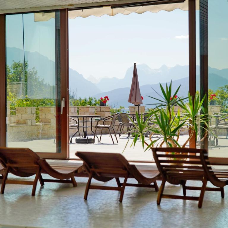 Alpen Hotel "Villa Bello" - Einzelzimmer mit Balkon - 12