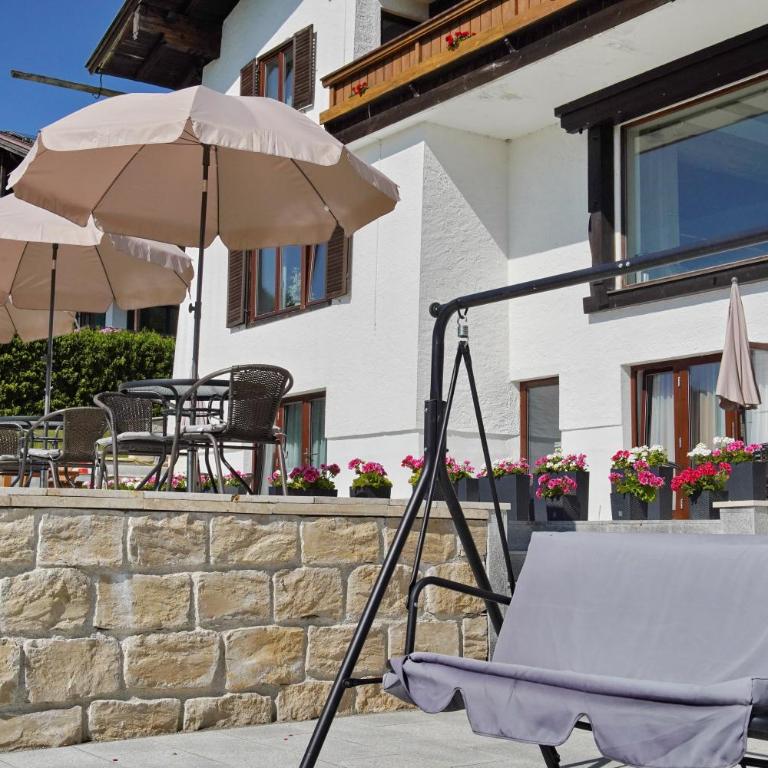 Alpen Hotel "Villa Bello" - Einzelzimmer mit Balkon - 19