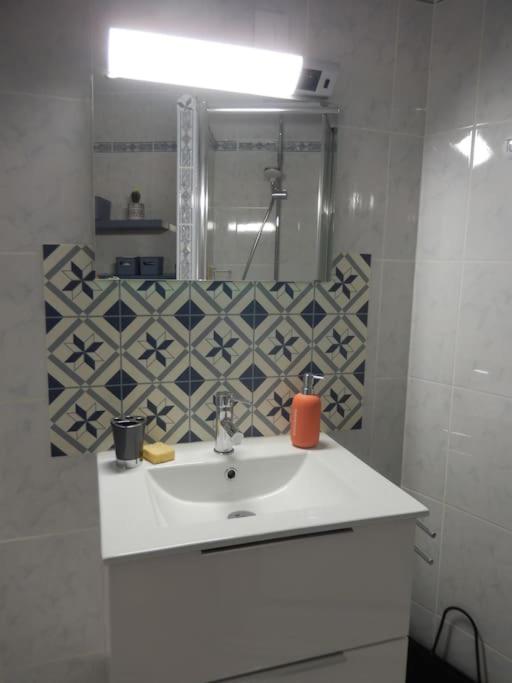 Appartement calme dans villa, piscine et spa et mer - Appartement 1 Chambre - 9