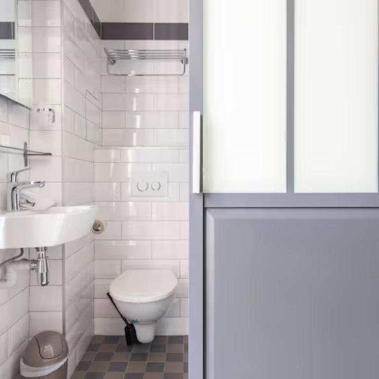 District Republique - Chambre Simple Standard - 9
