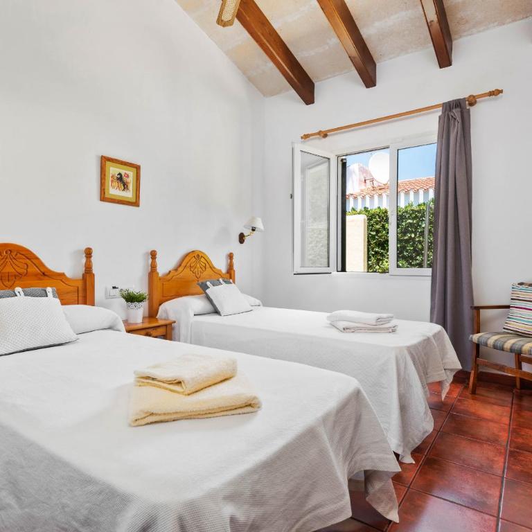 Villa Adrian, 3 bedroom villa, Calan Bosch - Villa de 3 dormitorios - 20