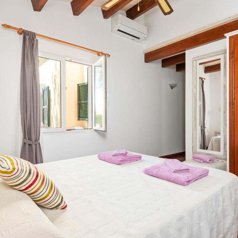 Villa Adrian, 3 bedroom villa, Calan Bosch - Villa de 3 dormitorios - 21
