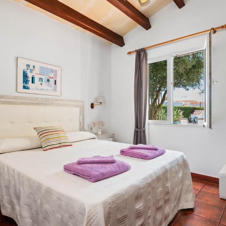 Villa Adrian, 3 bedroom villa, Calan Bosch - Villa de 3 dormitorios - 24