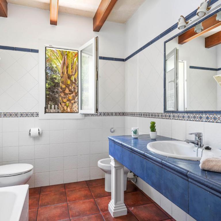 Villa Adrian, 3 bedroom villa, Calan Bosch - Villa de 3 dormitorios - 25