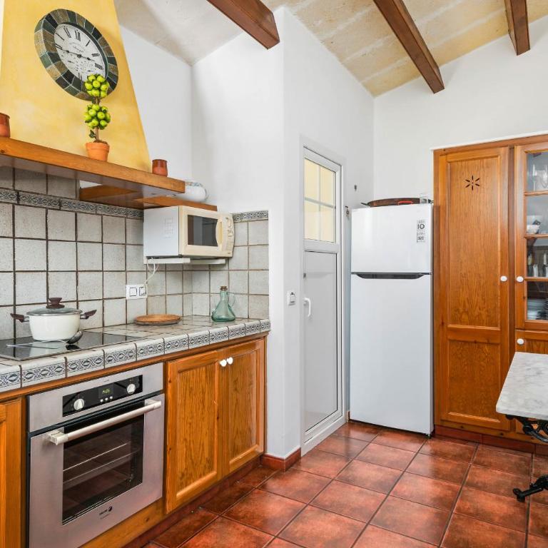 Villa Adrian, 3 bedroom villa, Calan Bosch - Villa de 3 dormitorios - 27