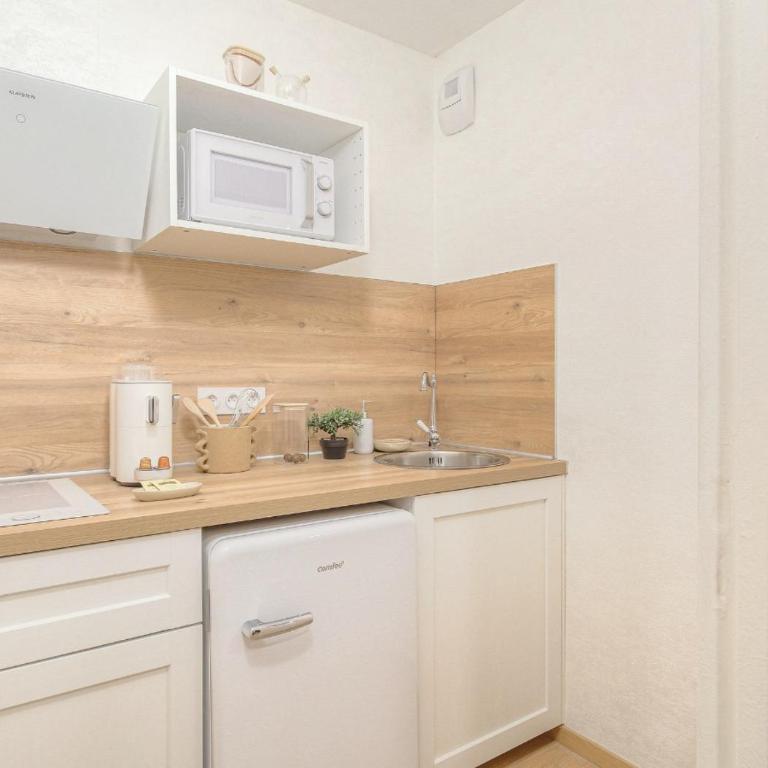 LOUISE - Studio de qualité et très cozy - One-Bedroom Apartment - 2
