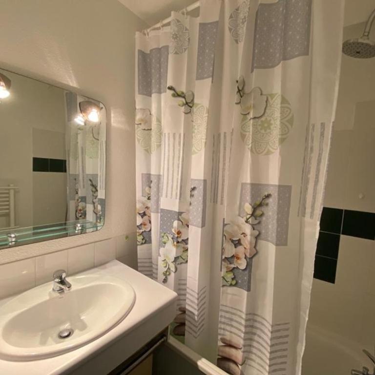 Appartement à Hossegor, à 30m de la plage avec piscine et parking souterrain - Apartment mit 1 Schlafzimmer - 8