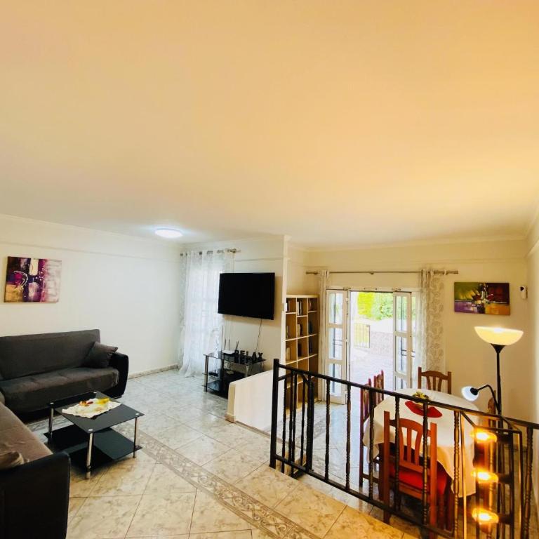 Sunshine holiday house - Casa - 5