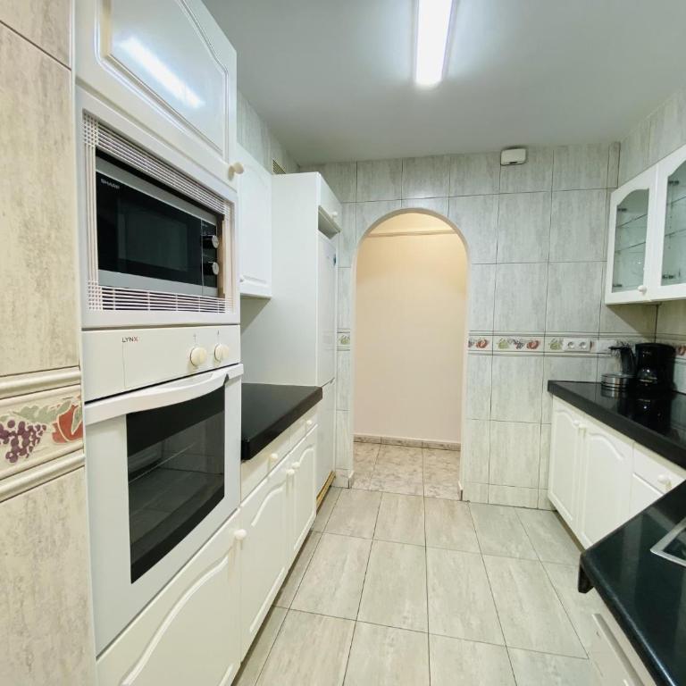 Sunshine holiday house - Casa - 13