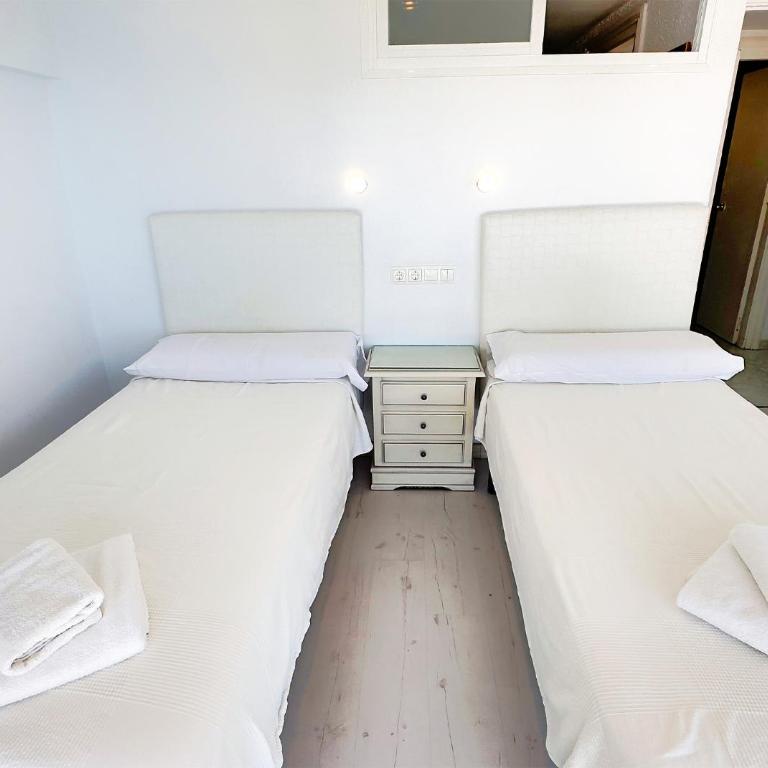 Skol 705. Two Bedrooms Duplex Apartment with Amazing Sea Views - Two-Bedroom Apartment - 15