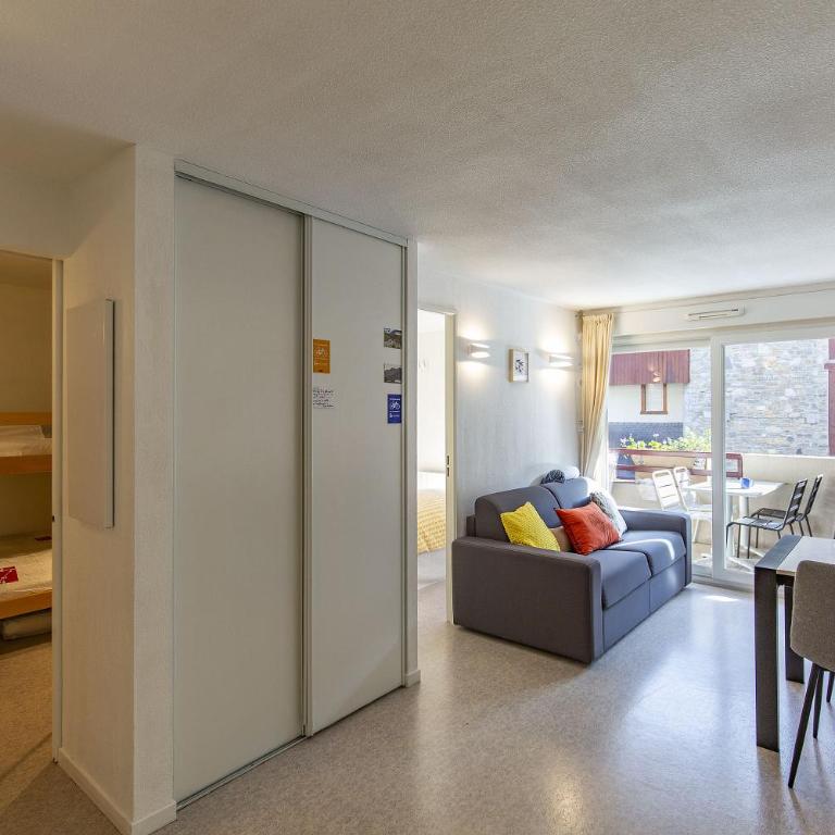 Appt 4 pers centre village balcon draps fournis garage accueil vélo fibre - Apartment mit 2 Schlafzimmern - 2
