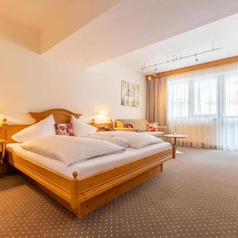 Sporthotel Cristall - Comfort Doppelzimmer mit Balkon - 2