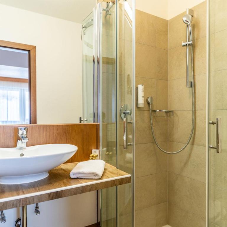 Sporthotel Cristall - Comfort Doppelzimmer mit Balkon - 3