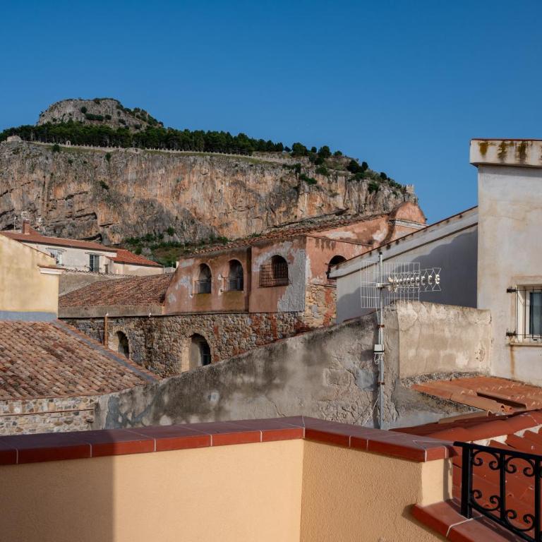 Casa Vacanze Tramonto alla Marina - Double Room with Balcony and Sea View - 31