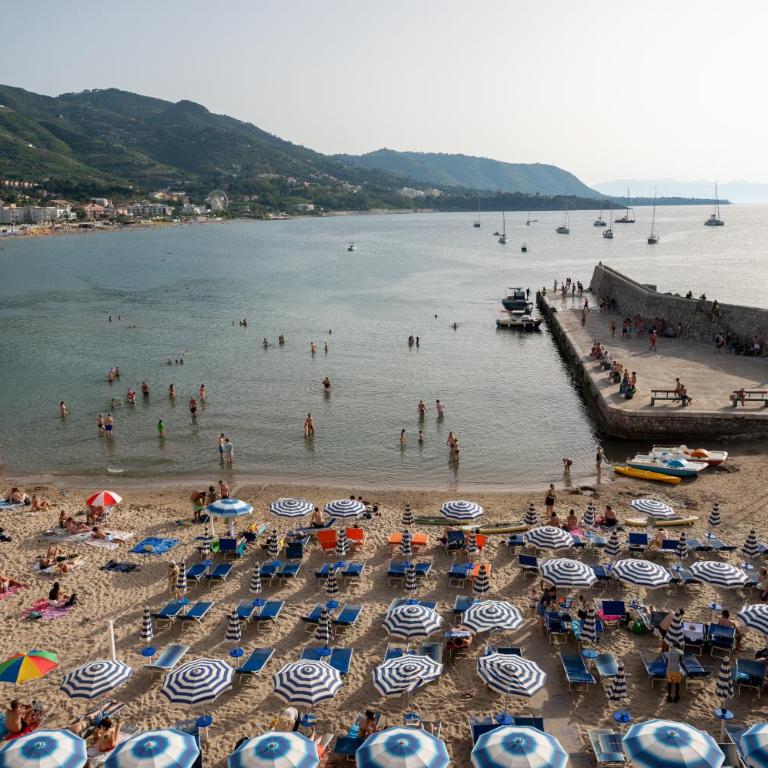Casa Vacanze Tramonto alla Marina - Double Room with Balcony and Sea View - 34