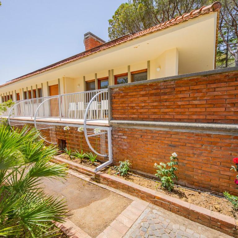Casa Mitra - Deluxe Two-Bedroom Apartment with Terrace - 12