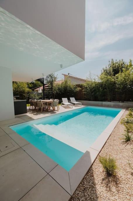 Villa Cordouan avec piscine en bord de mer - Villa - 20