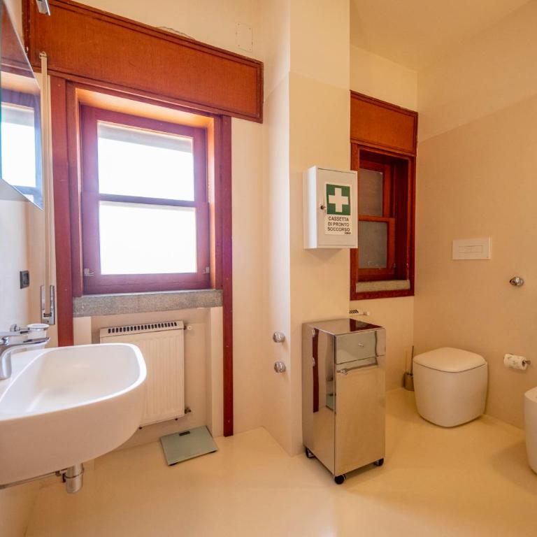 Casa Mitra - Deluxe Two-Bedroom Apartment with Terrace - 33