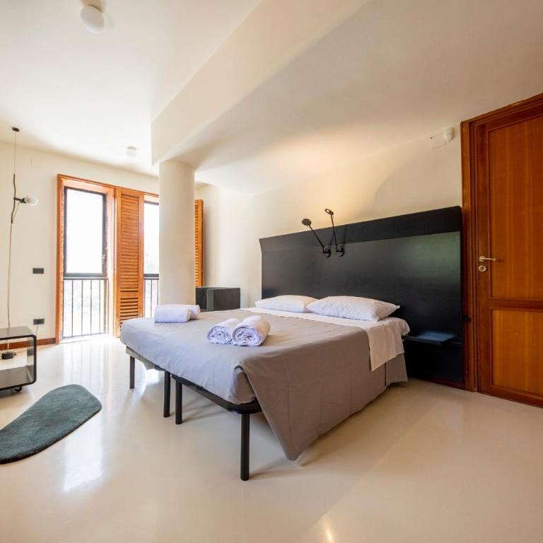 Casa Mitra - Deluxe Quadruple Room - 11