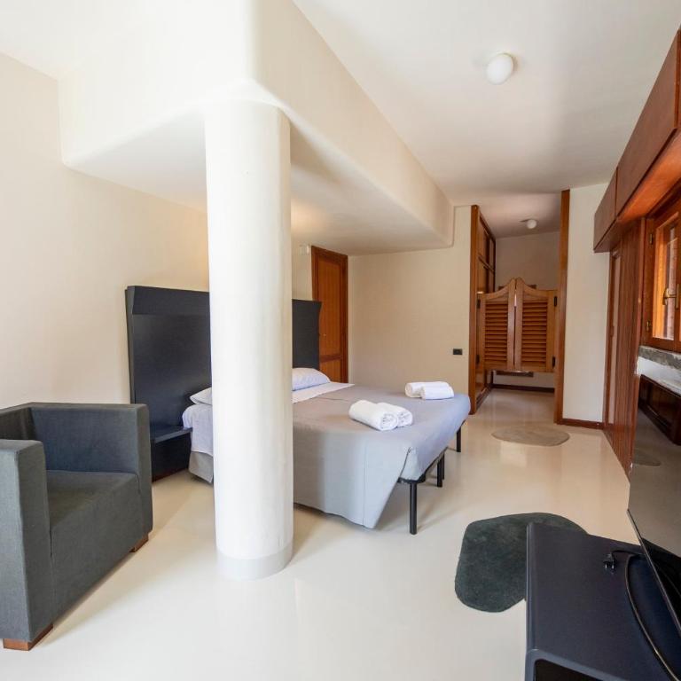 Casa Mitra - Deluxe Quadruple Room - 12