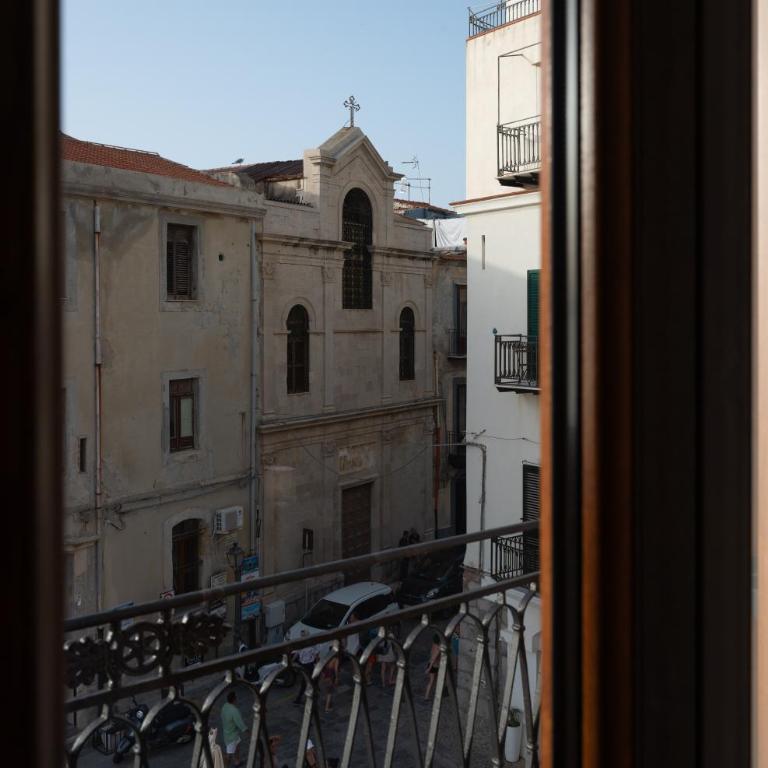 Casa Vacanze Tramonto alla Marina - Double Room with Balcony and Sea View - 18