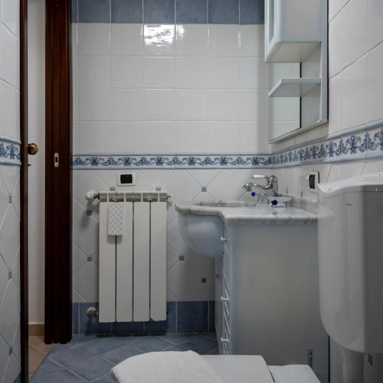 Casa Vacanze Tramonto alla Marina - Double Room with Balcony and Sea View - 23