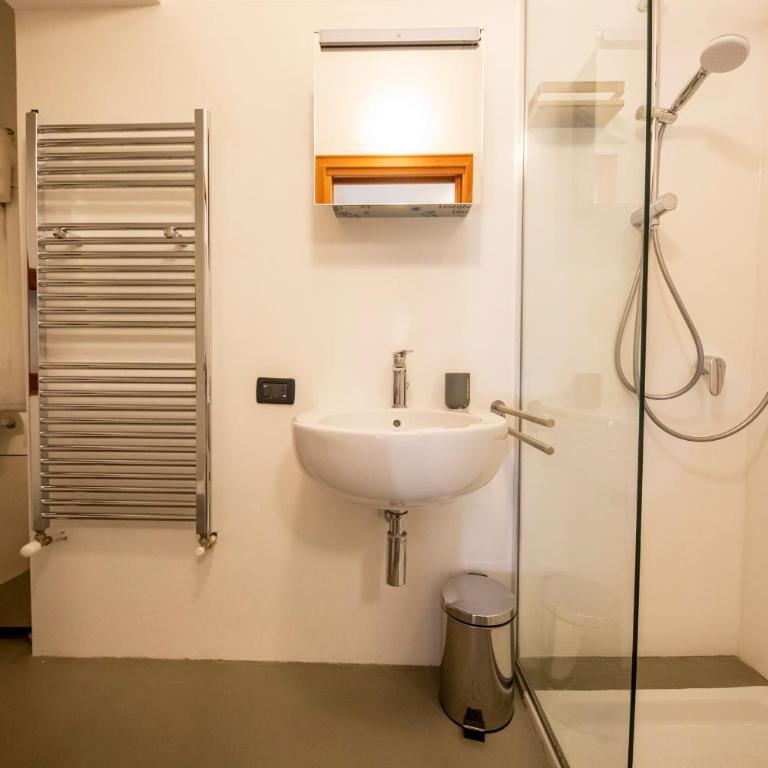 Casa Mitra - Standard Two-Bedroom Apartment - 18