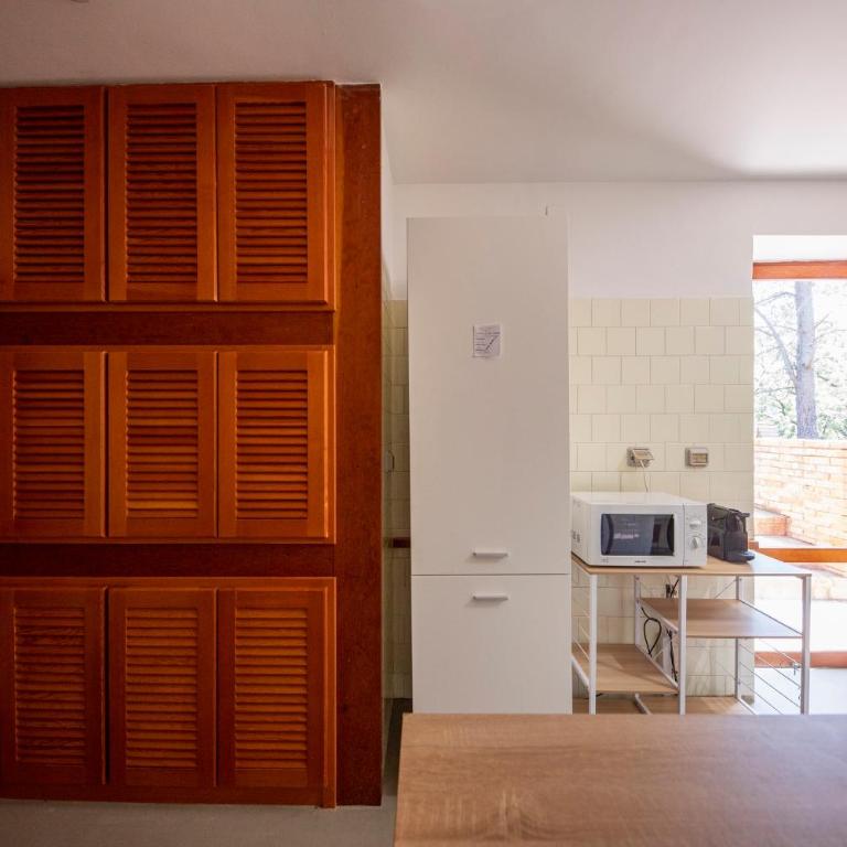 Casa Mitra - Standard Two-Bedroom Apartment - 14