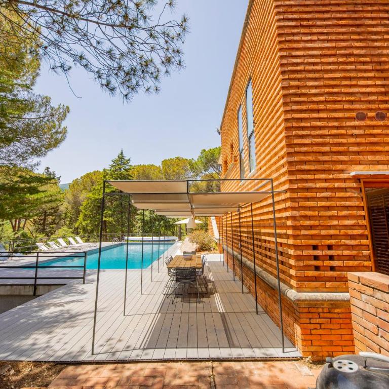 Casa Mitra - Standard Two-Bedroom Apartment - 9