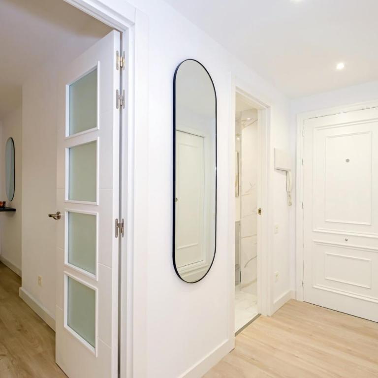 Monserrate ID176 - One-Bedroom Apartment - 17