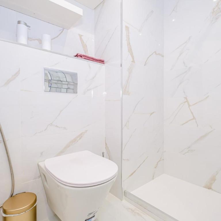 Monserrate ID176 - One-Bedroom Apartment - 23