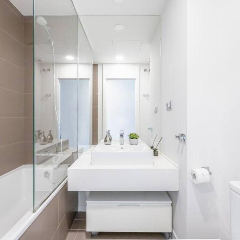 Perfect 3 bed Apt in Le Mirage with Seaview RDR313 - Apartment with Sea View - 19