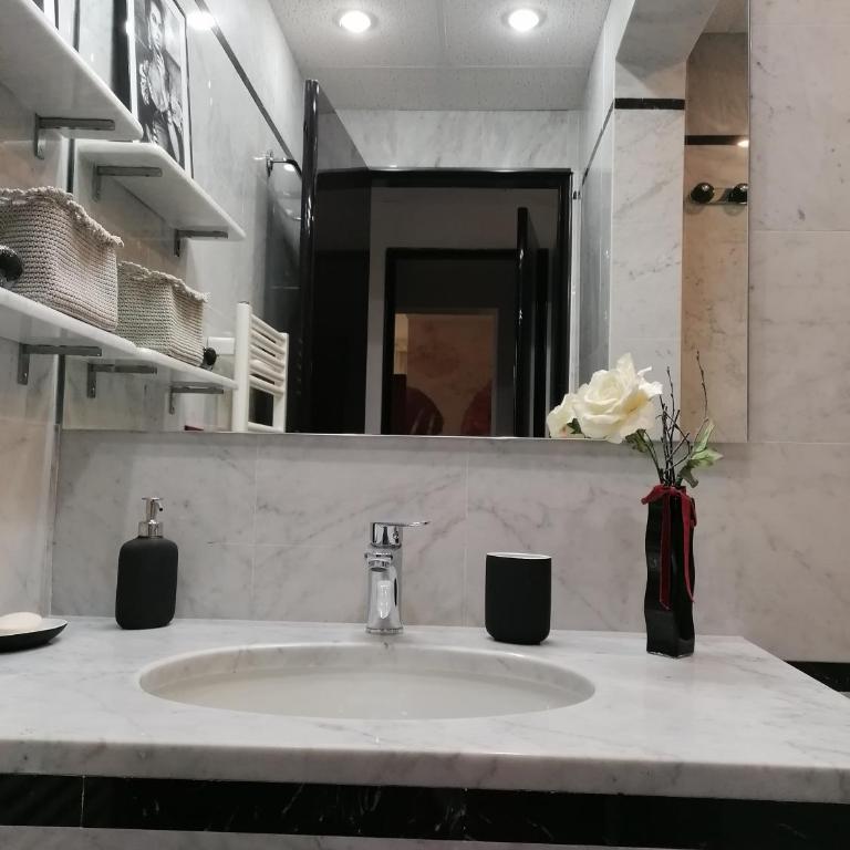 CASA ODELLO suite and the sea - Camera Matrimoniale con Bagno Privato - 10